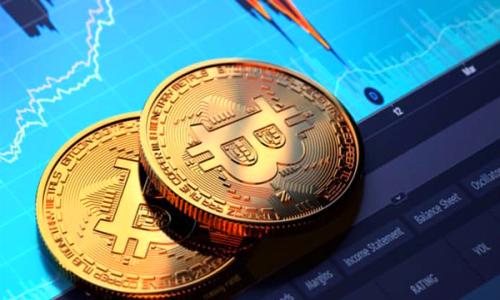 

区块链与比特币：谁是先行者？深度探讨技术起源与发展